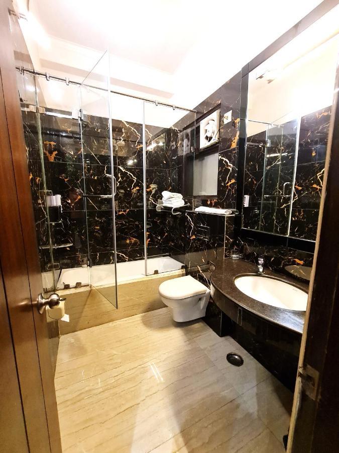 Hotel Royal Castle Grand New Delhi Luaran gambar