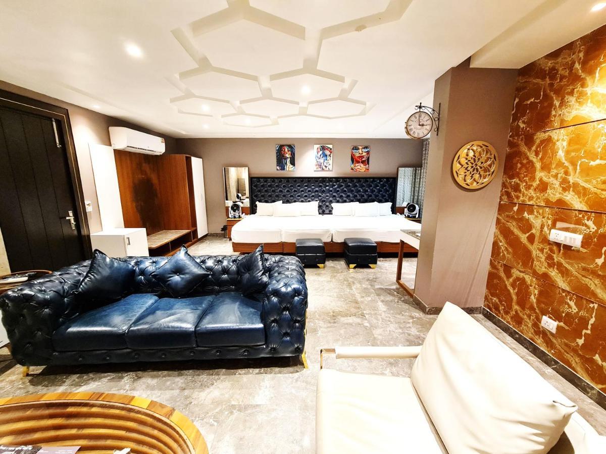 Hotel Royal Castle Grand New Delhi Luaran gambar