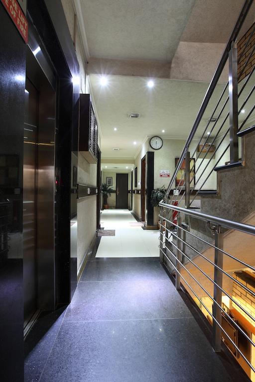 Hotel Royal Castle Grand New Delhi Luaran gambar